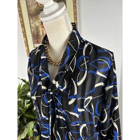 Chaps Women’s Long Bell Sleeve Top Size M See-through Pleated Multicolor - Picture 4 of 10